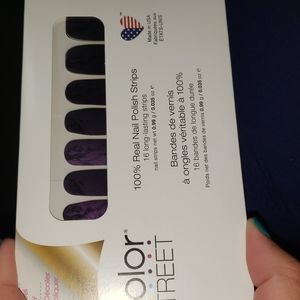 New and sealed Color Street Retired Smokes on You